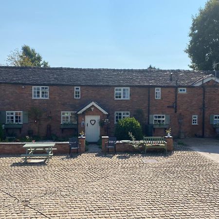 Bank Farm Cottages Nantwich Ngoại thất bức ảnh